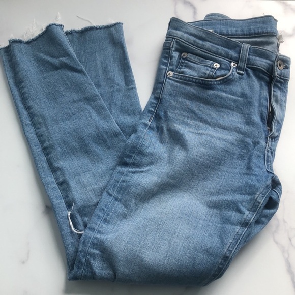 Rag & Bone Mid Rise Distressed Skinny Ankle Raw Hem Jean Size 29 - Picture 10 of 13